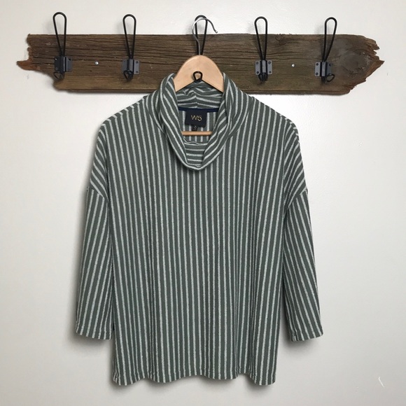 Anthro W5 Top Striped Bell Sleeve Moss Green - Picture 5 of 8